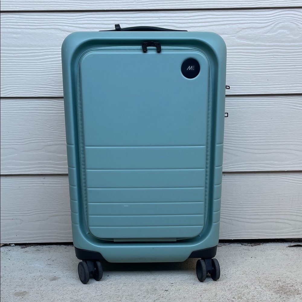 MONOS Luggage 22” Carry-On Pro Sage Green 36L Travel Rolling Wheels Luggage